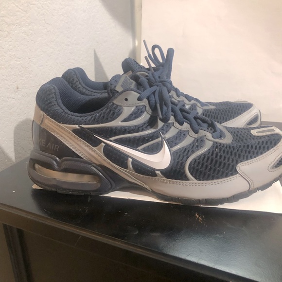 Good condition Nike running exercising shoes - Picture 1 of 4